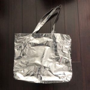 Aries beach bag tote